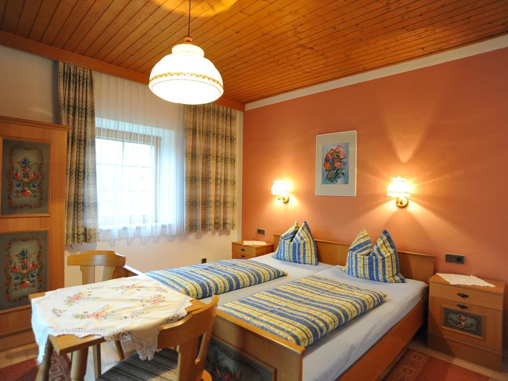 Ferienhaus Nickl Weissbriach Camera foto